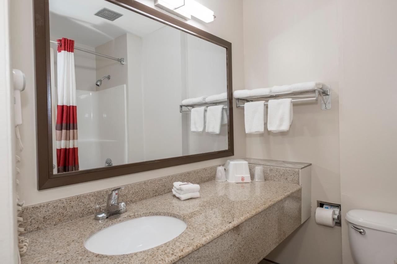 Red Roof Inn Bishopville Экстерьер фото
